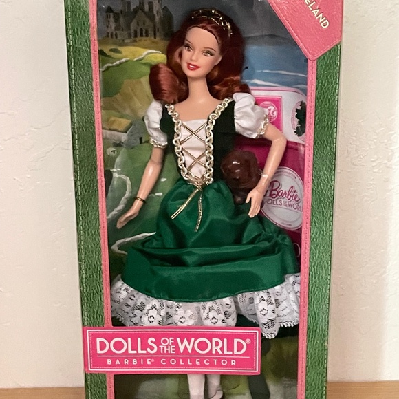 Ireland Barbie Doll - Picture 1 of 2
